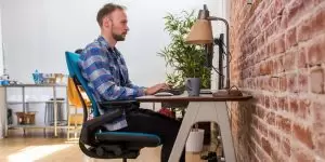 7 مرحله برای داشتن یک میز ارگونومیک