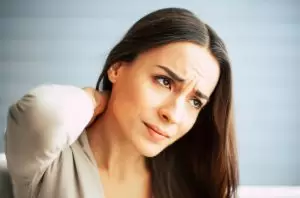 تجربه گردن درد و راه حل آن